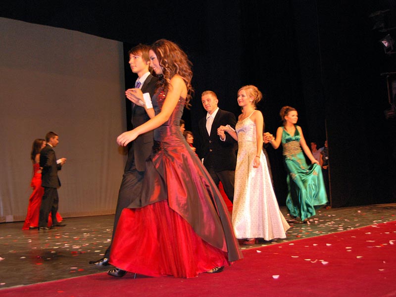 Participanţi clasa IX, Balul Bobocilor 2009, Teatrul Naţional