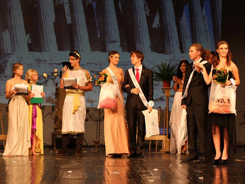 Premiere, concurenţi, Balul Bobocilor 2012, Colegiul Naţional „Unirea”