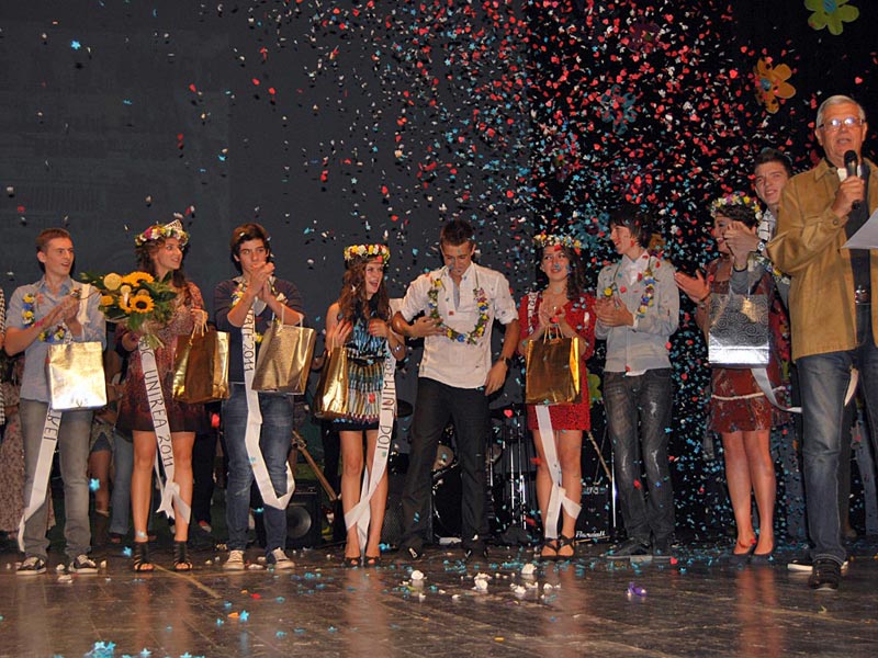 Díjátadó ünnepség, versenyzők, Gólyabál 2011, Unirea Nemzeti Kollégium
