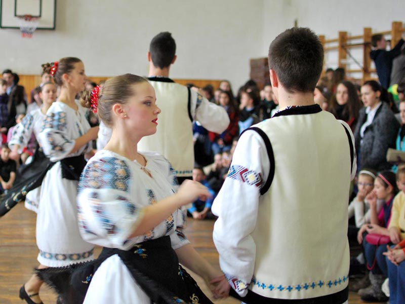 Dans popular românesc, Festival de dans, „Dansul - limbajul sufletului”