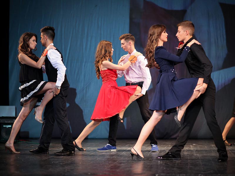 Proba de dans, Balul Bobocilor 2013, Teatrul Naţional