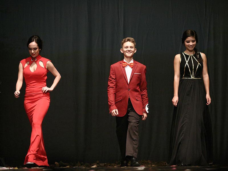 Kósa-Ráksi Rebeka, Mărginean Raul Daniel (premiul II) şi Moldovan Maria Tatiana