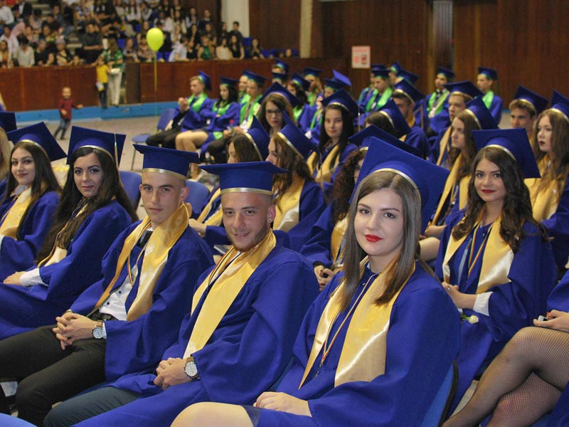 XII E graduates, “Unirea” National High School, Polyvalent Hall