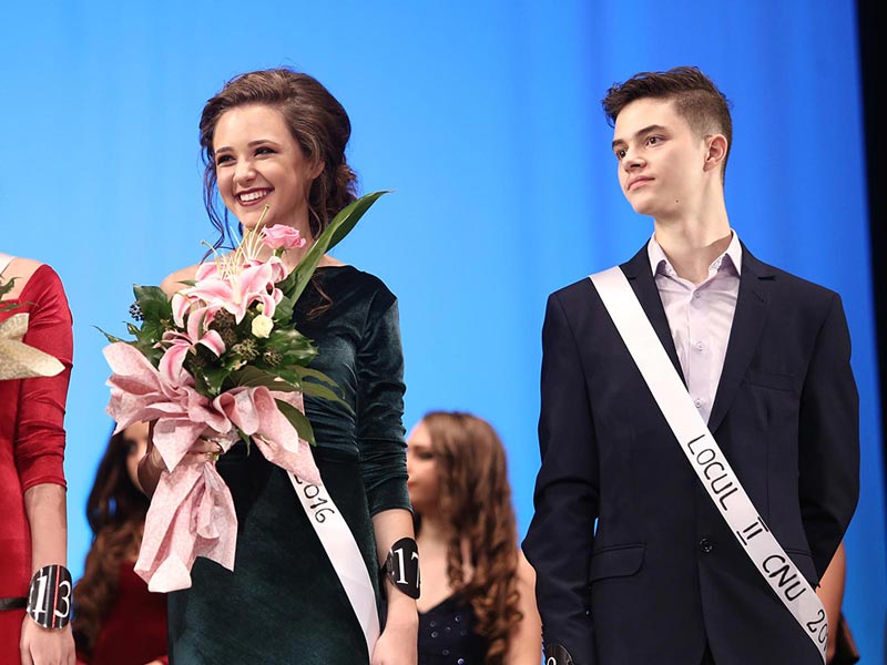 Miclea-Şerban Sandra Axenia and Moldovan Radu Cătălin, II prize, Freshmen's Prom 2016
