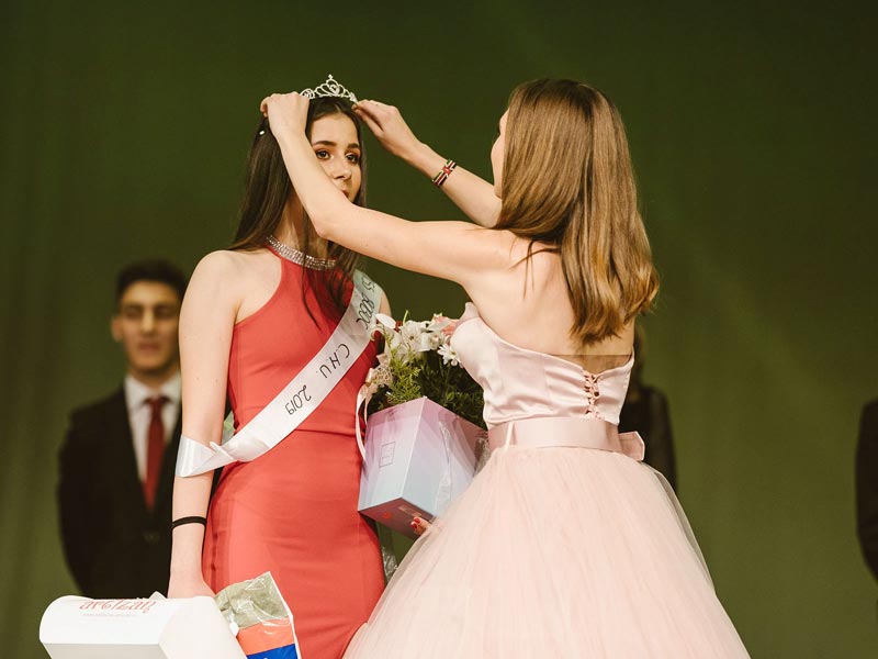 Cămărăşan Ioana Lia, Miss Boboc 2019 și Negovan Adalia Maria, Miss Boboc 2016