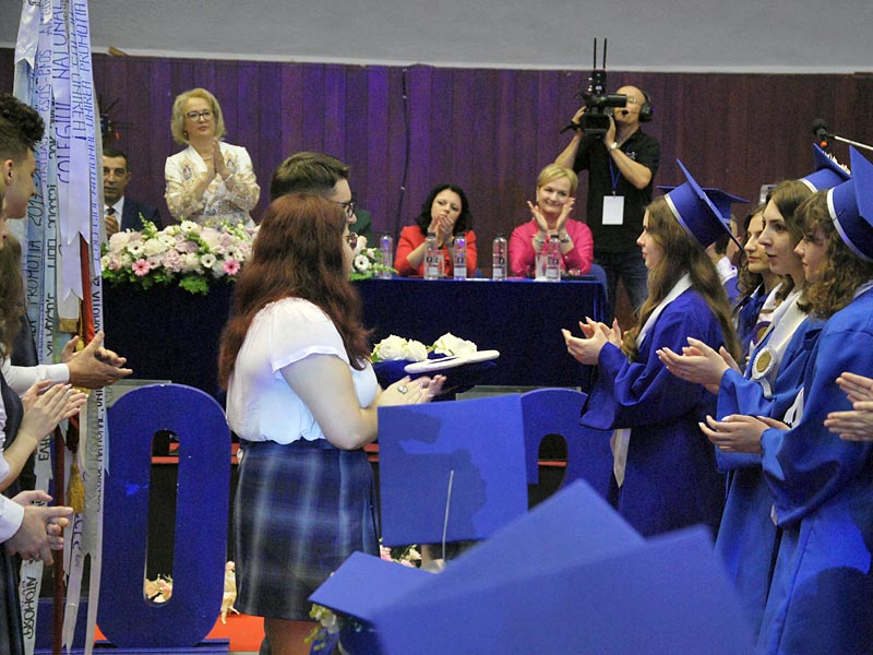 Predarea cheii, Festivitate de absolvire