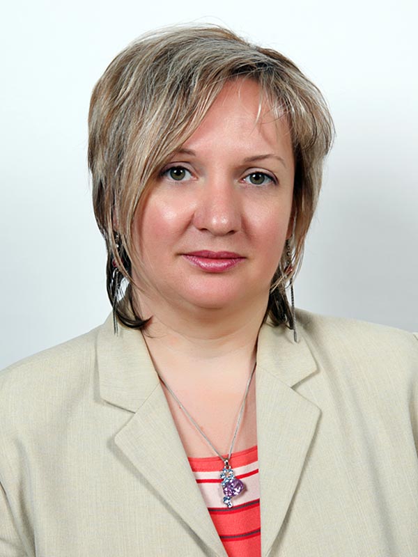 Rad Mihaela Sorina, Ştiinţe socio-umane